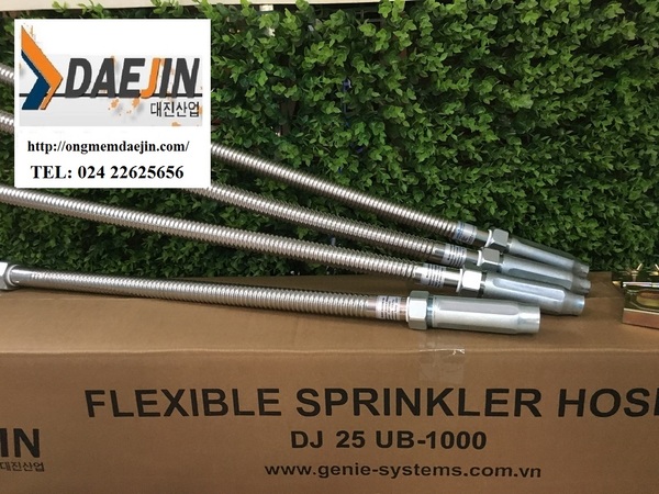 Ống mềm nối đầu phun Sprinkler - loại Vỏ bện Inox  DJ28B-700mm, ongmemdaejin (DJ28B-700mm co kiểm định PCCC- SX việt nam)